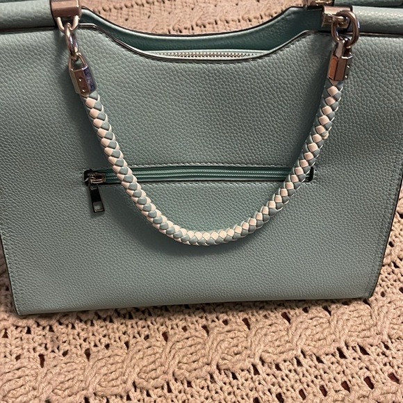 Carolyn Tucker collections seafoam blue with braided handles zipper‎ bag tote. - Picture 8 of 14